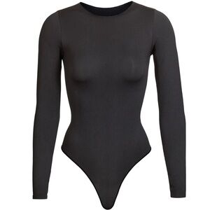 Skims S/M essential crew neck long sleeve thong bodysuit Onyx NWOT